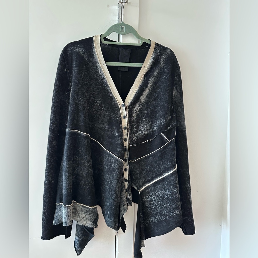 Beautifully long sleeve shirt